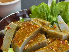 -阿山卓·野生菌火锅·纳西火塘烤肉