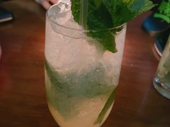 -TZ House音乐现场(来福士中心店)