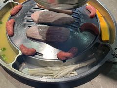 -哈哈碳都·牛肋条无限自助烤肉(台江万达店)
