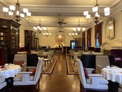 -Salon de Ville浦江汇(上海外滩华尔道夫酒店店)