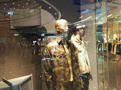 -URBAN REVIVO(佛山南海万达广场店)