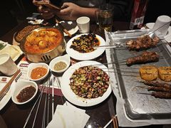 -三个大叔烤羊肉串·歌手驻唱·碳烤鲜肉(西三旗店)