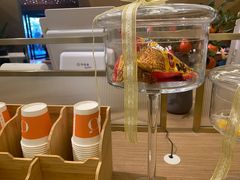 -桔子酒店(深圳东门湖贝地铁站店)