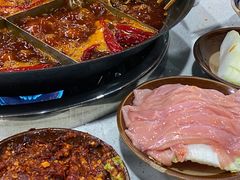 -正贰捌经重庆老火锅(建设路店)