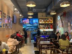 大堂-麒麟风烤牛肉·云南烧烤小排档(丹凤街店)