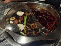 -重庆大队长火锅(凤城八路店)