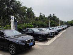 -北京京宝行宝马4S店(闵庄路店)