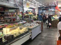 面包甜点陈列柜-上海枇杷烤鸭(燕丰商场店)