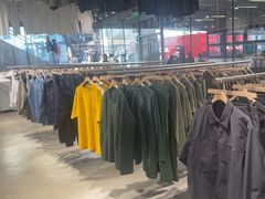 -迪桑特DESCENTE(北京三里屯BLANC店)