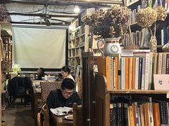 -斯多格书乡(北京大学畅春园店)