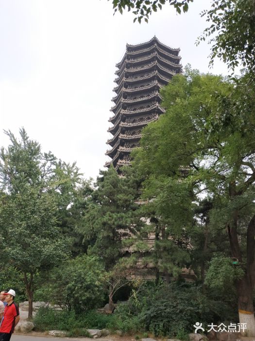 博雅塔图片