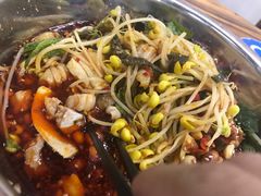 -周良天山牛杂城(天山路总店)
