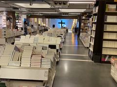 -先锋书店(五台山总店)