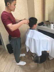点击看大图 儿童理发-A HAIR SALON