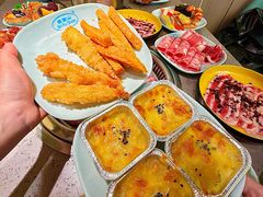 -金滏山·烤肉海鲜火锅自助(襄阳万达店)