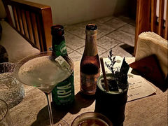 -Hideout Hookah Lounge·隐觅地