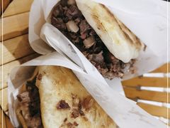 -闫家驴肉老店(华电一校店)