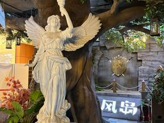 -暴风岛沉浸式体验馆(百联世纪店)
