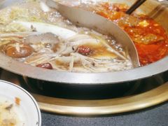 -沸炉重庆老火锅(军事博物馆店)