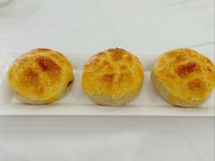 酥皮叉烧包-白天鹅宾馆-宏图府餐厅