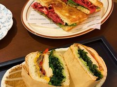 -玲婧胡同·生日蛋糕·餐厅(嘉里城店)