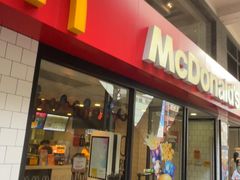-麦当劳(水坑尾街店)