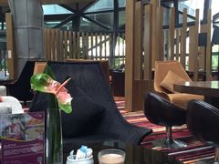 -上海滴水湖皇冠假日酒店