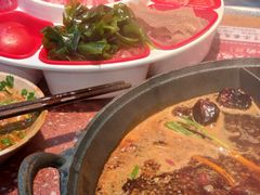 -赵美丽·重庆社区火锅·直营店(火车东站·中豪国际店)