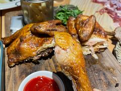 巴伐利亚烤鸡-LENBACH兰巴赫西餐啤酒坊(大连东港店)