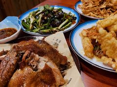 -六禾熏酱小酒馆·东北菜(海甸岛店)
