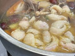 -广宁炭炉鸡煲·富临门饭店