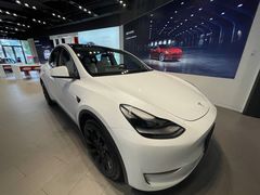 -TESLA 特斯拉(上海太古汇体验店)
