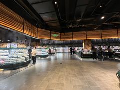 -胖东来生活广场(健康路店)