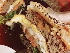 -HIGH FIVE哈福手工汉堡(桂林路店)