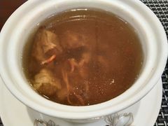 -千滋百味·醉江澜花园餐厅(街道口店)