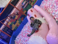 -潮尚蹦蹦床主题公园(韦曲店)