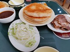 -李连贵酒家熏肉大饼(昆明街店)