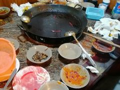 -星鸿社重庆老火锅(燃灯寺分店)