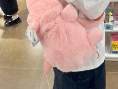 -名创优品(广东省广州琶洲保利广场店)