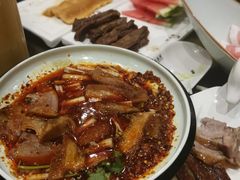 -龙聚德北京烤鸭(沙坪坝华宇A馆店)