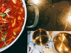 辛牛骨火锅-KCOOKING概念韩餐(世茂52+店)