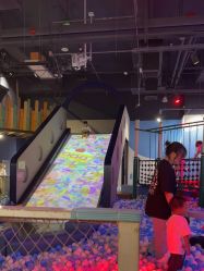 -幻贝家儿童乐园(苏州中心店)