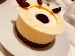 -潮一不贰·法式甜品·生日蛋糕·西式简餐(外滩店)