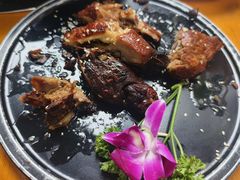 -小饕荟雅安贡椒鱼鲜馆(广福桥店)