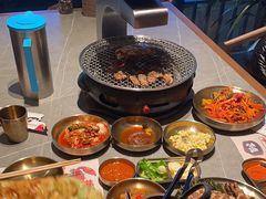 -草家酱蟹炭火烤肉店(珲春南路一店)