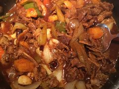 精选牛五花锅-猪啊牛呀羊啊铜盘烤肉(正大广场店)