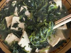 -华龙特色大骨鸡农家菜馆