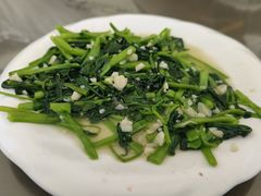 -三姐妹·海鲜大排档