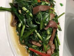 -骏莱海鲜鱼港(五角场店)
