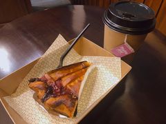 -Pie Bird(新闸路店)